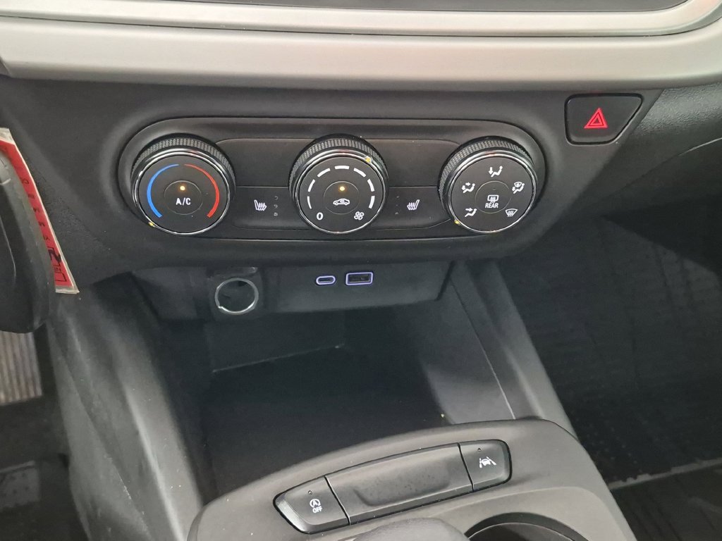 Certified 2024 Chevrolet Trax LS w/ LS Convenience Package FWD image 25