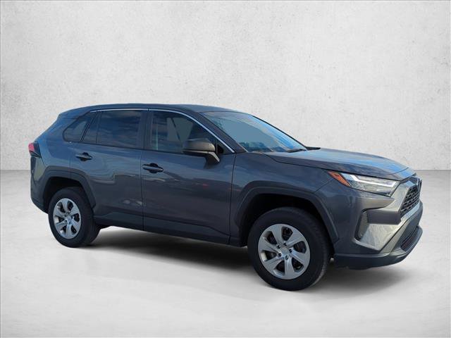 Used 2023 Toyota RAV4 LE video 4