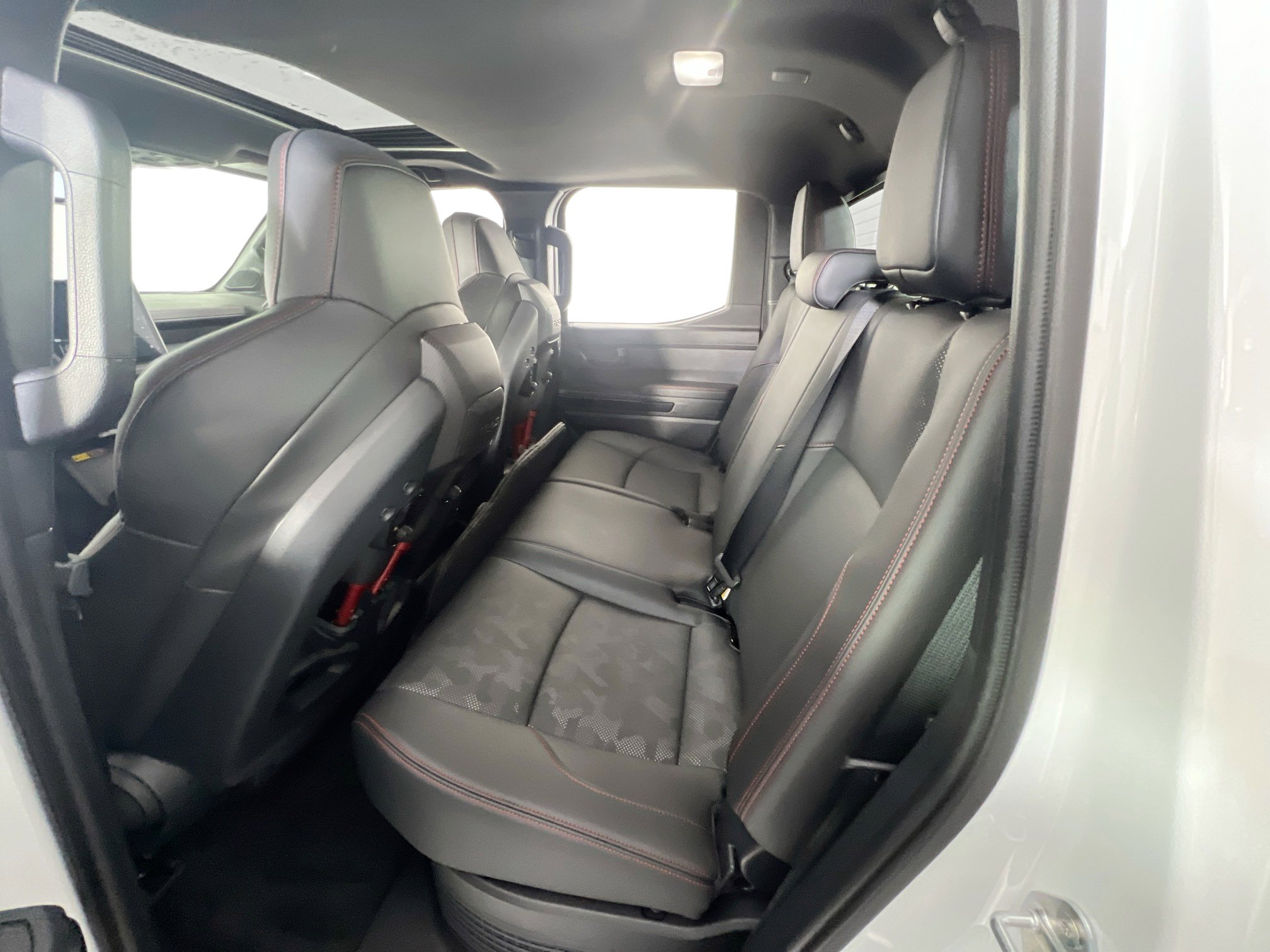 Used 2025 Toyota Tacoma TRD Pro w/ Tow Tech Package AWD/4WD image 25