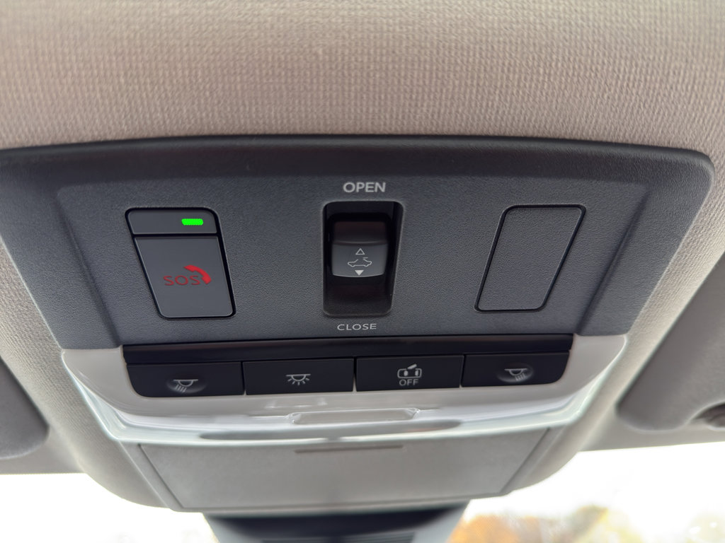 New 2025 Nissan Sentra SR image 23