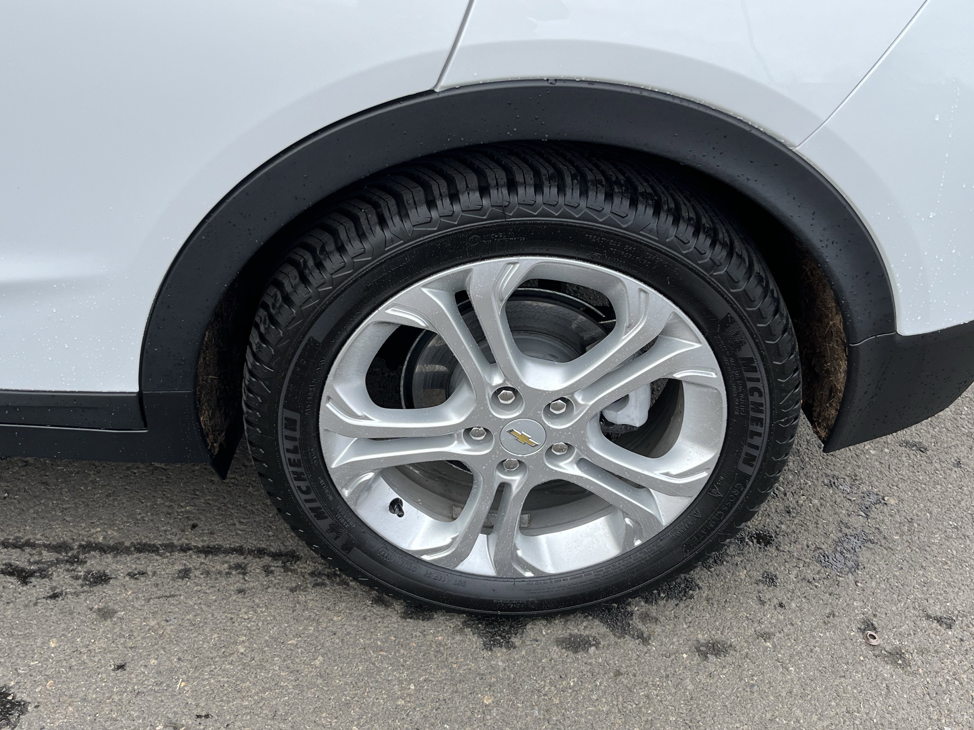 Used 2021 Chevrolet Bolt LT image 25