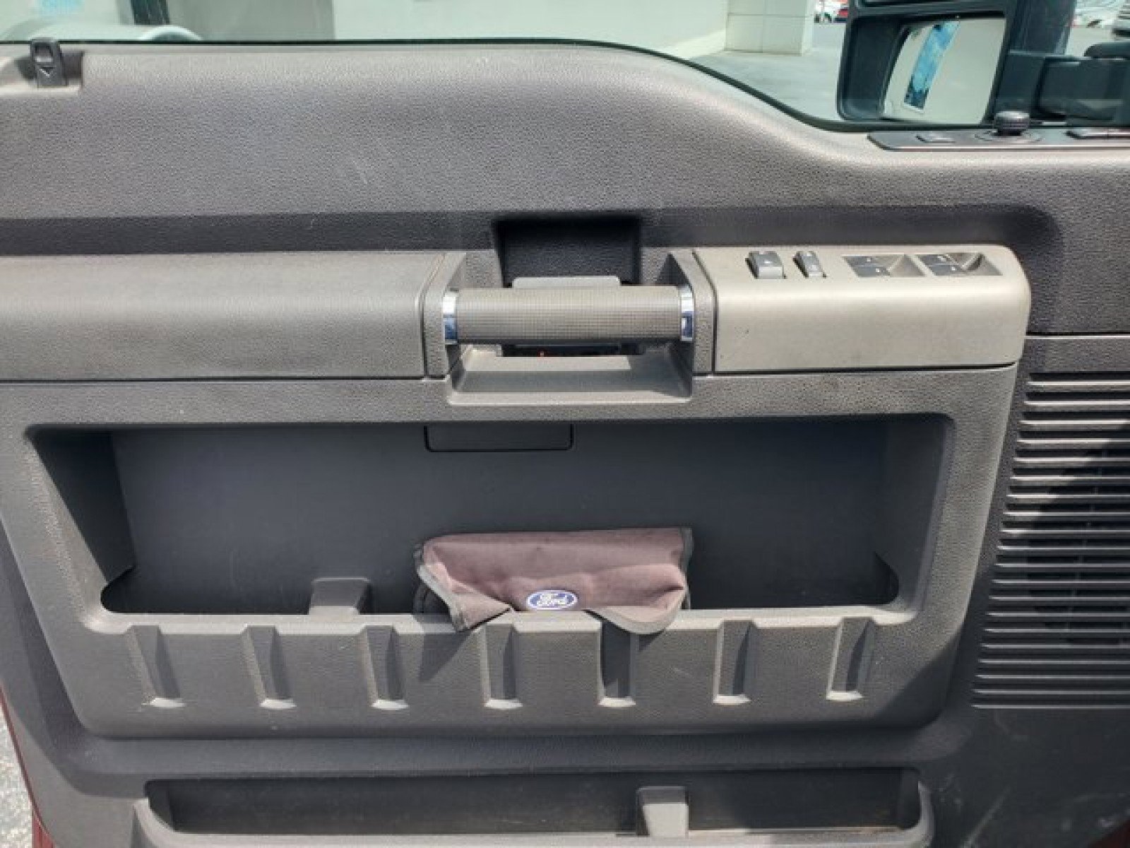 Used 2012 Ford F250 Lariat w/ Chrome Pkg AWD/4WD image 11