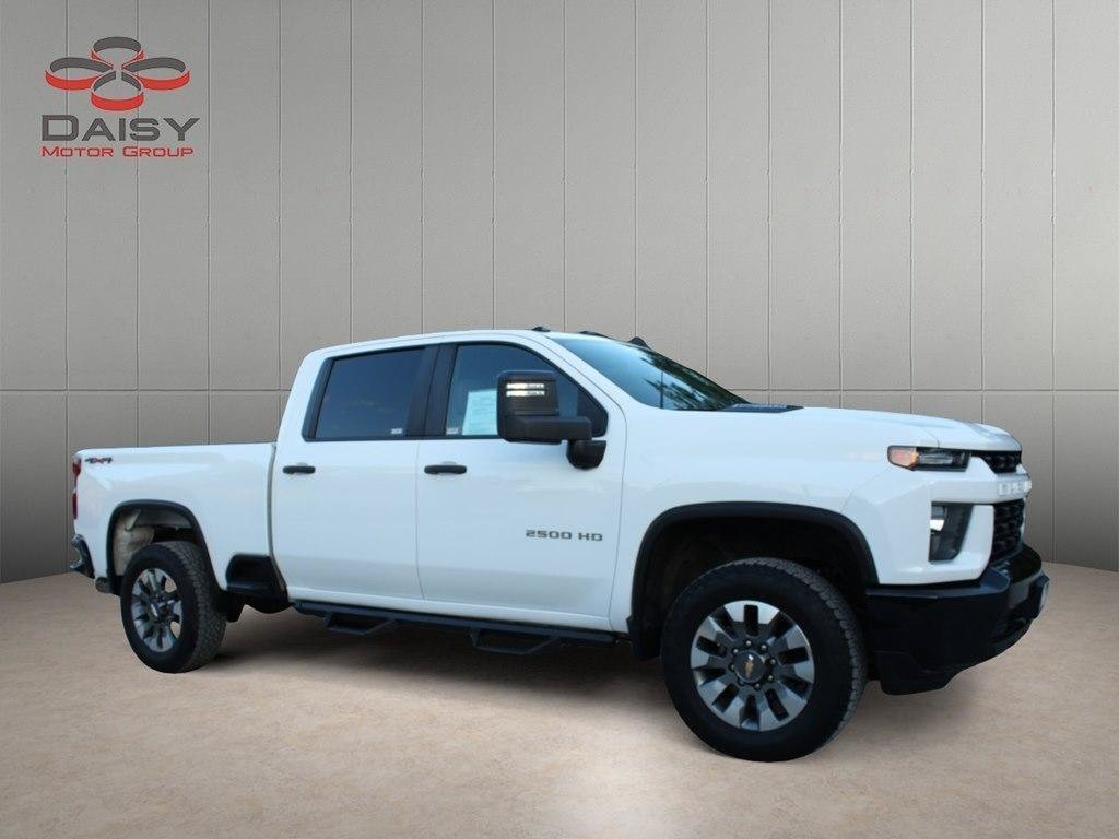 Used 2023 Chevrolet Silverado 2500 Custom w/ Custom Value Package AWD/4WD image 3