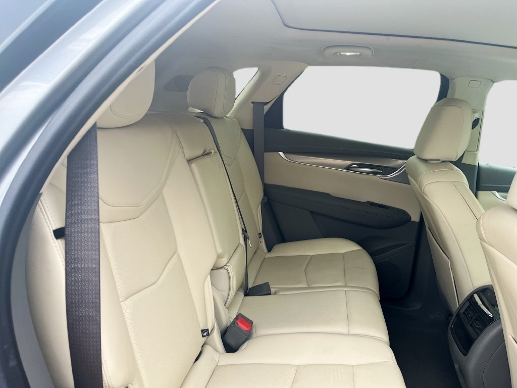 Used 2024 Cadillac XT5 Premium Luxury w/ Technology Package FWD image 29