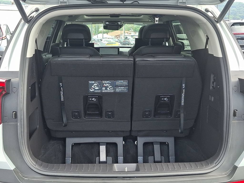 Certified 2025 Kia Carnival SX Prestige FWD image 30