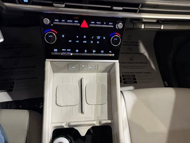 Used 2025 Hyundai Santa Fe SEL image 20