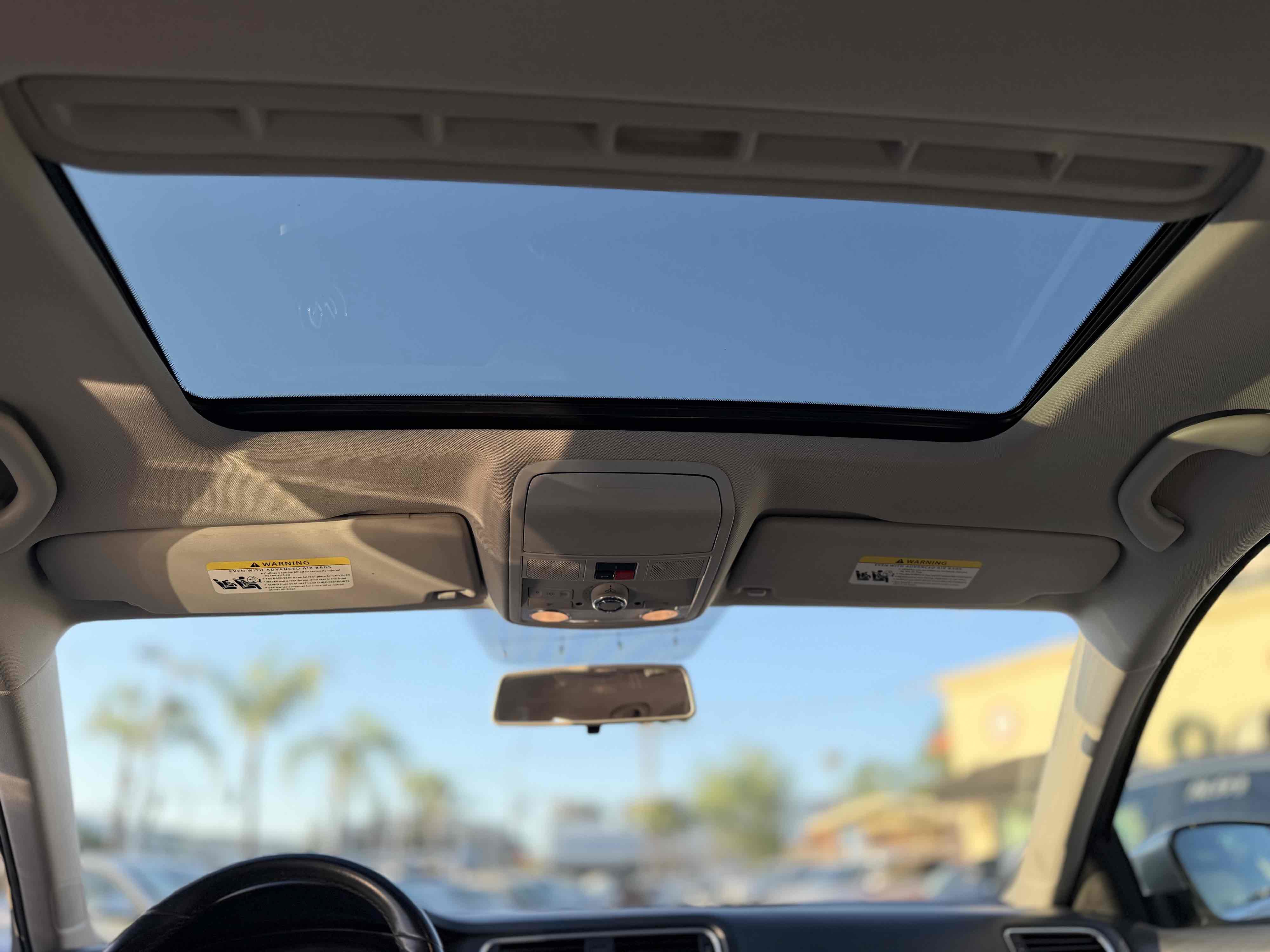 Used 2014 Volkswagen Jetta SE image 23