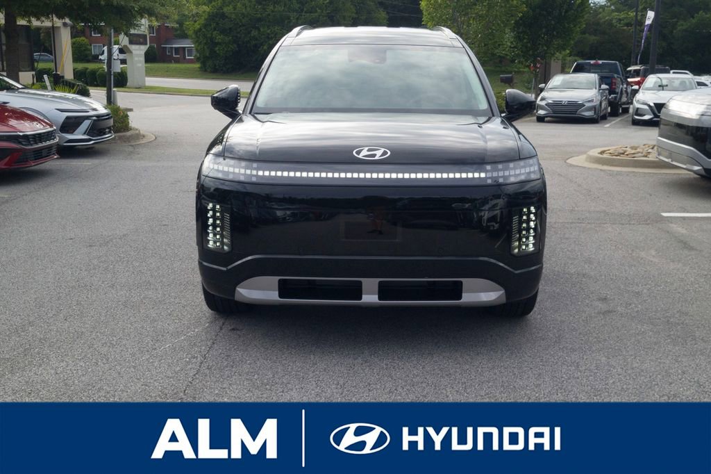New 2026 Hyundai Ioniq 9 SEL image 2