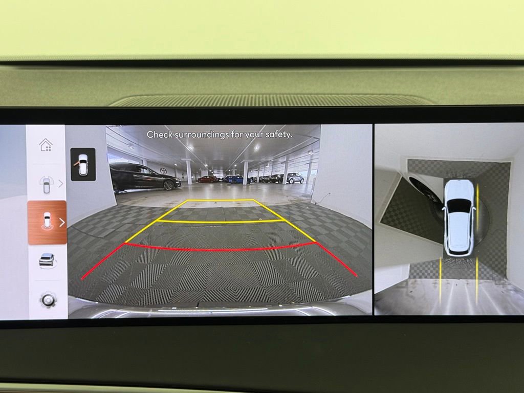 Used 2026 Genesis GV70 2.5T Advanced image 35