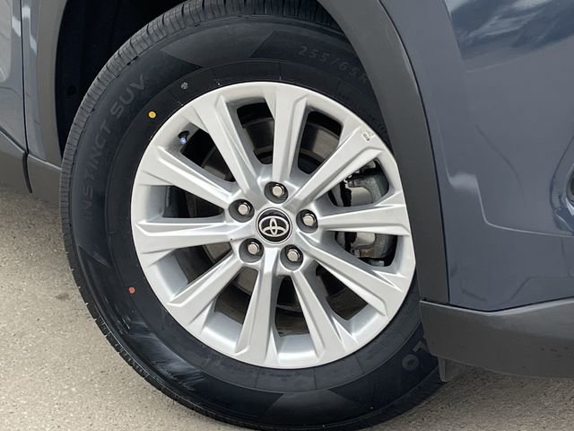 Used 2025 Toyota Grand Highlander FWD image 9