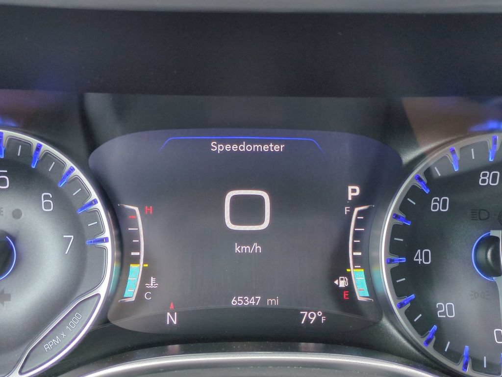 Used 2024 Chrysler Pacifica Touring-L FWD image 28