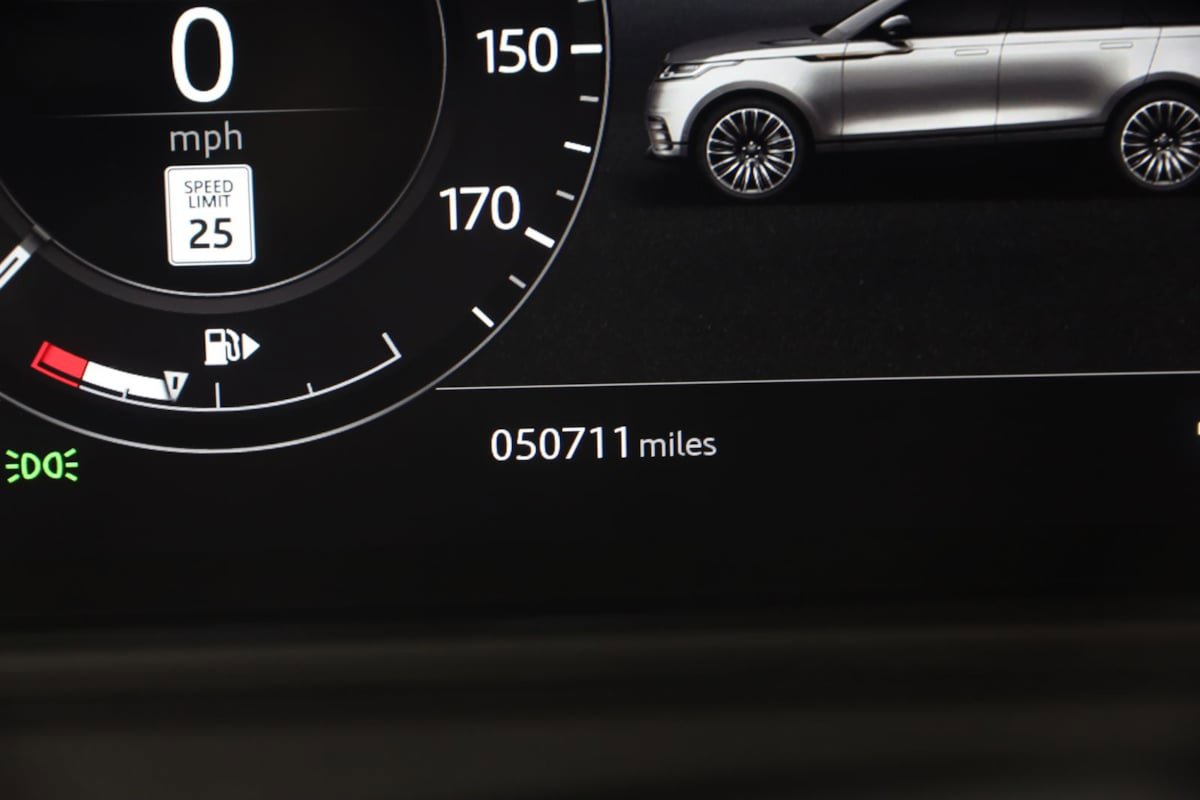 Used 2020 Land Rover Range Rover Velar R-Dynamic HSE AWD/4WD image 41