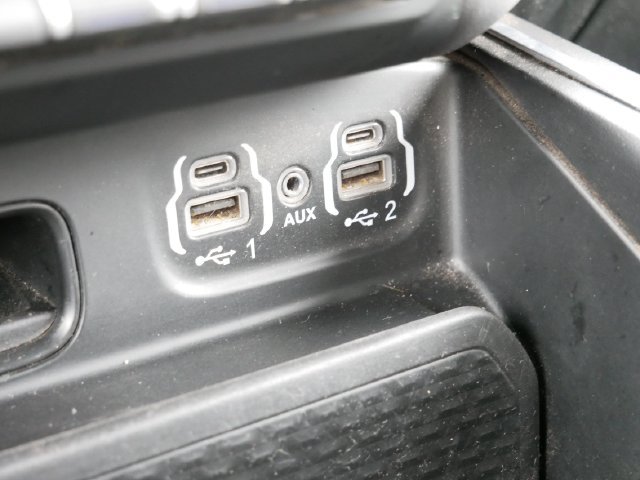Used 2022 RAM 1500 Big Horn AWD/4WD image 23