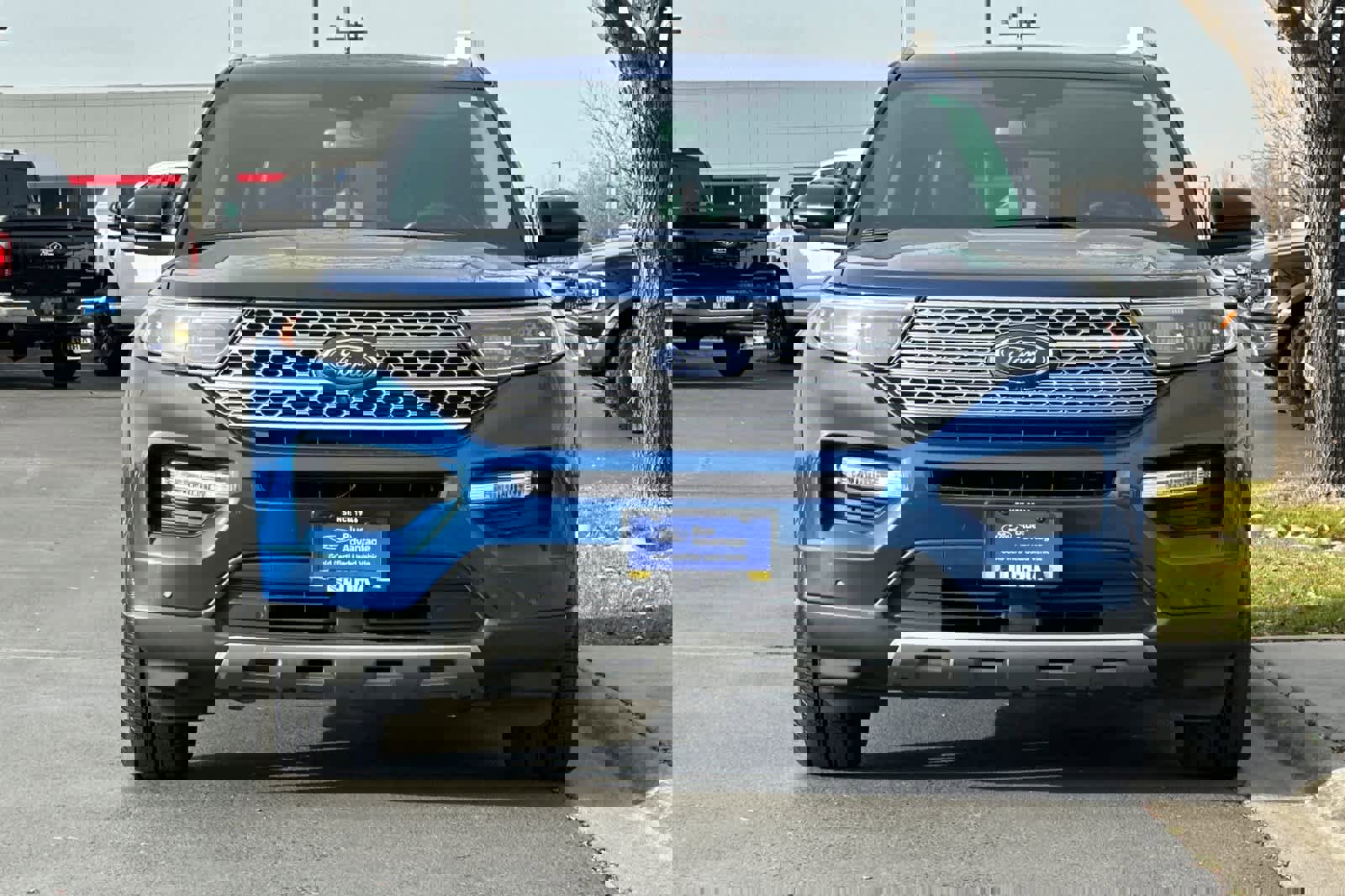 Certified 2022 Ford Explorer Limited w/ Equipment Group 301A image 10