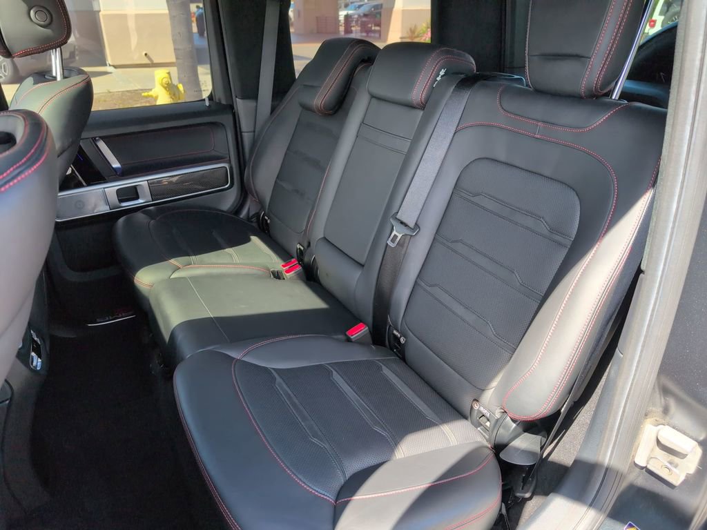 Used 2021 Mercedes-Benz G 63 AMG 4MATIC w/ G Manufaktur Interior Package image 29