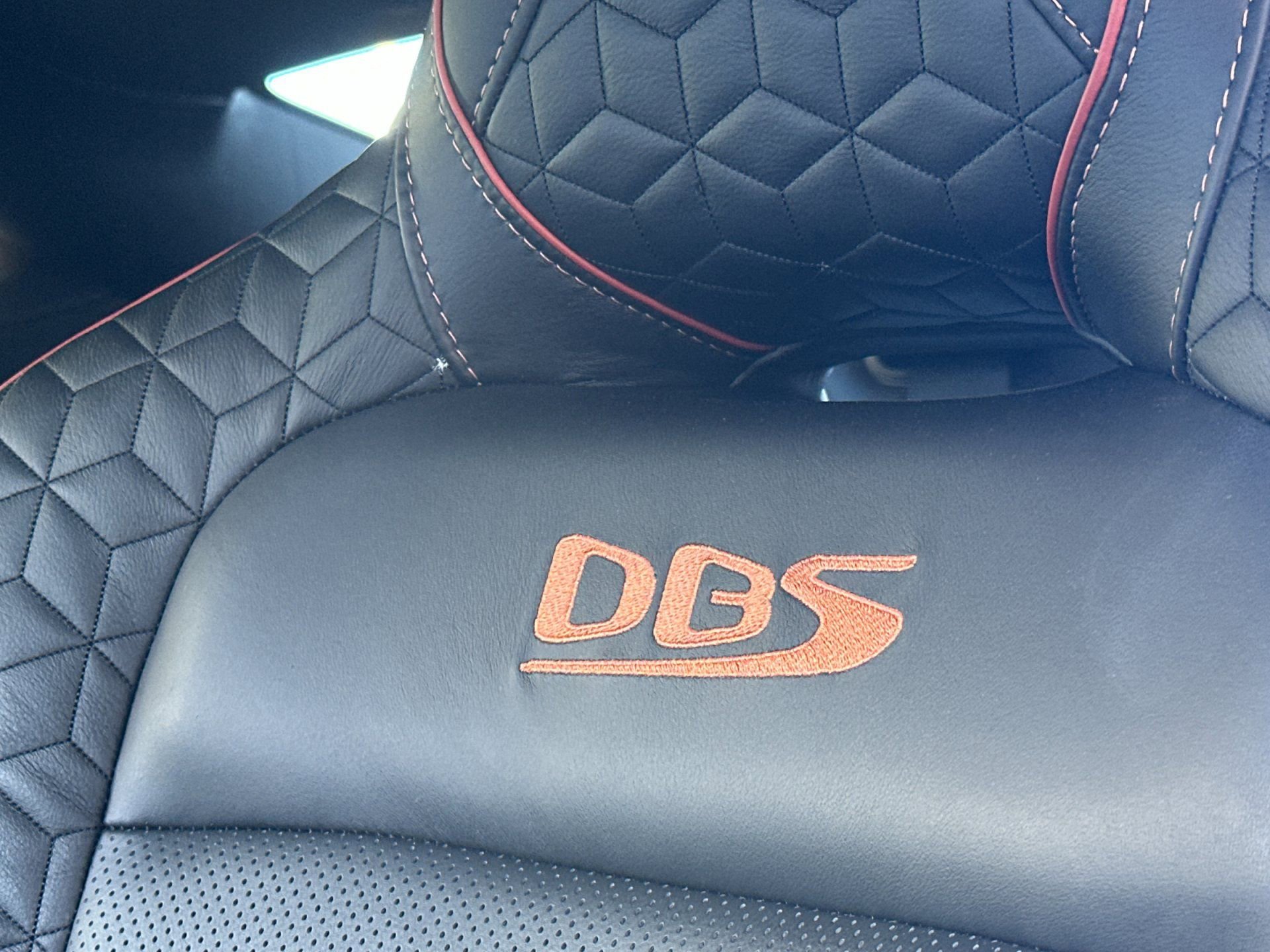 Used 2019 Aston Martin DBS Superleggera image 5