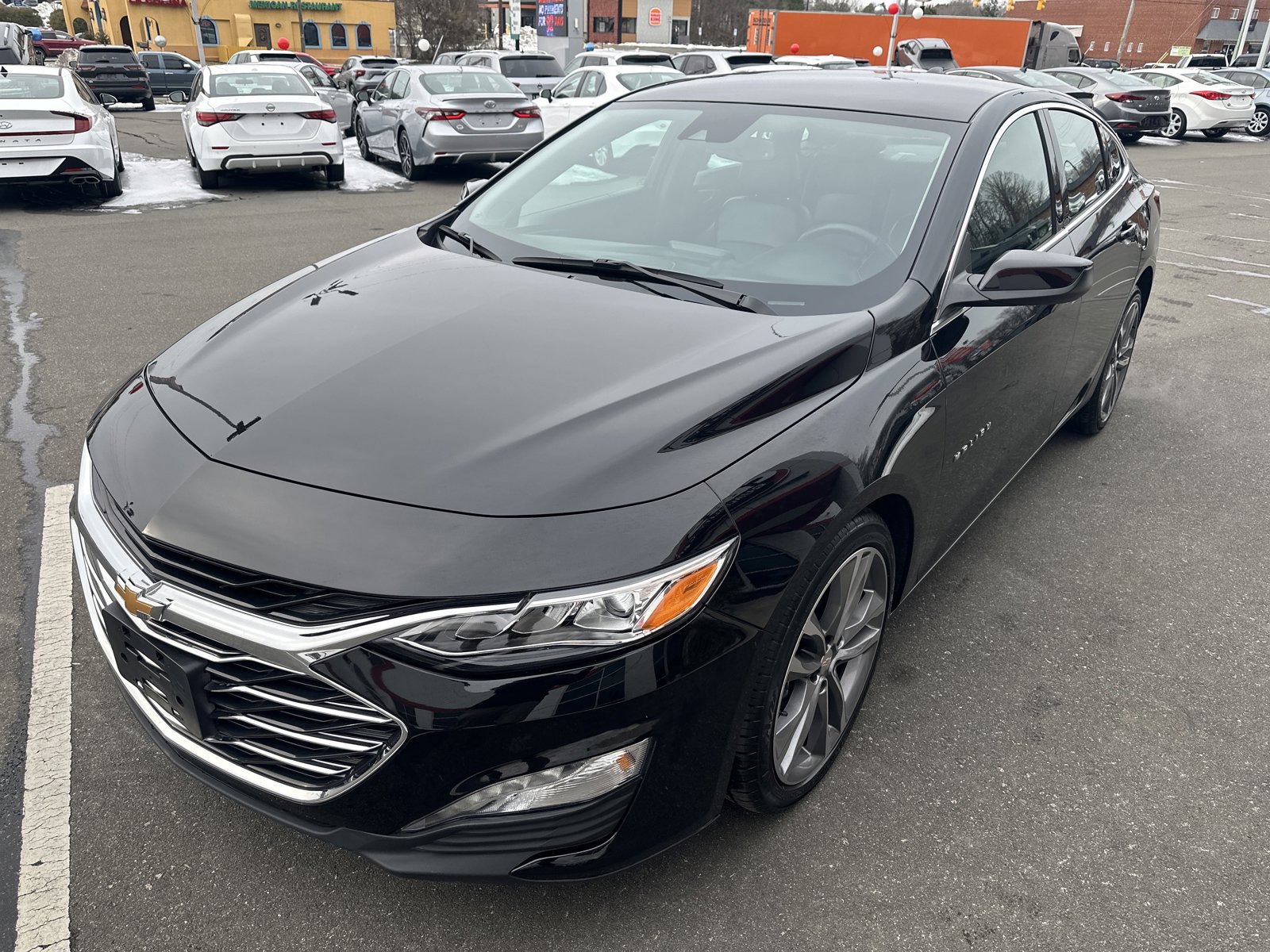 Used 2024 Chevrolet Malibu LT image 4