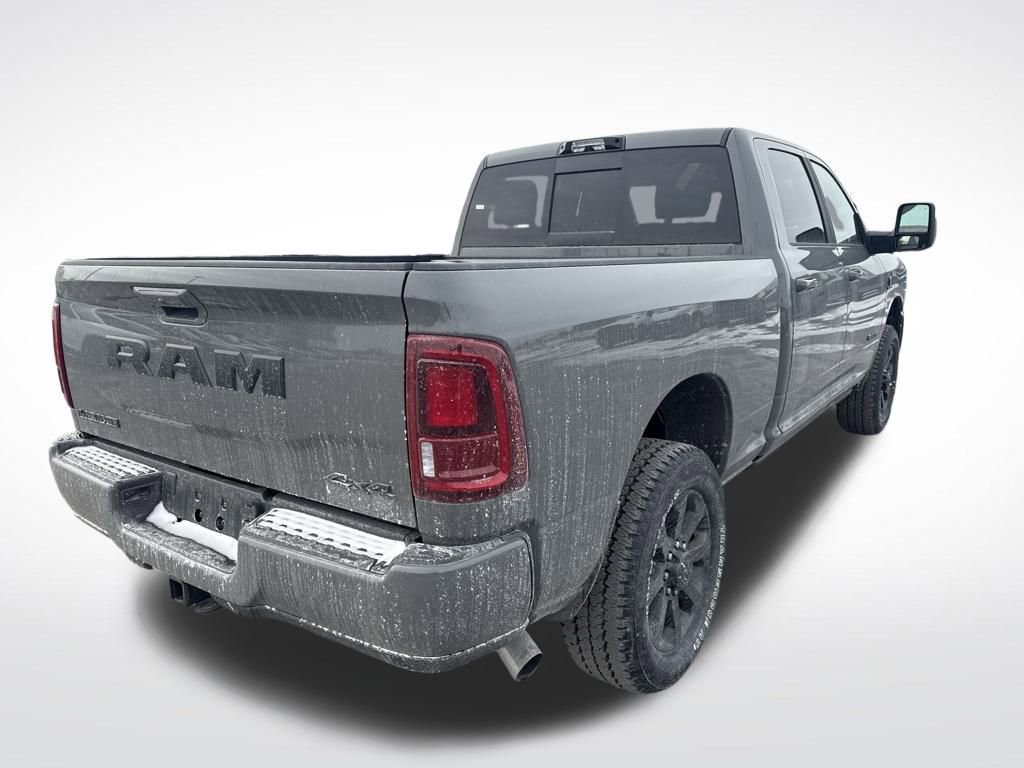 New 2026 RAM 3500 Laramie AWD/4WD image 4