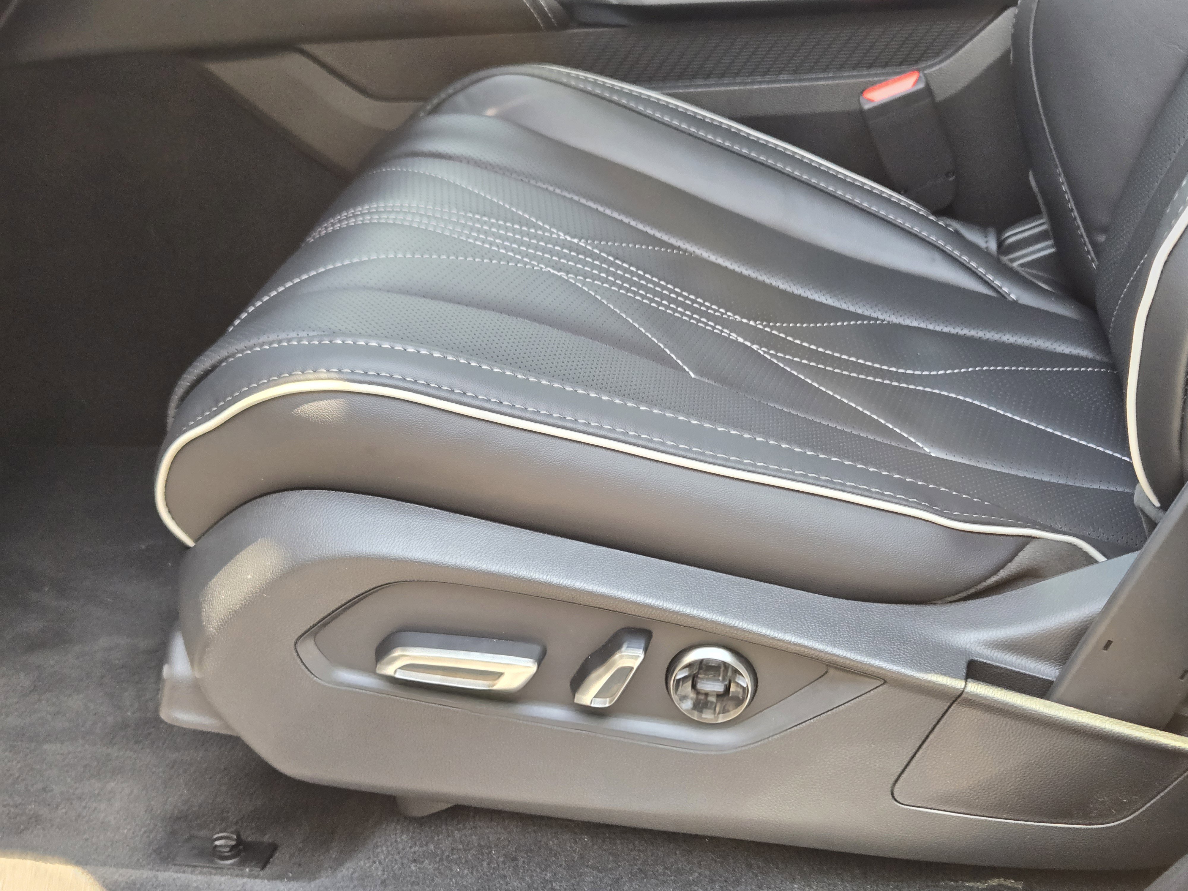 New 2026 Acura MDX SH-AWD w/ Advance Package image 19
