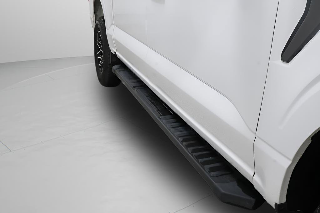 Used 2023 Ford F150 Lariat w/ Max Trailer Tow Package image 33