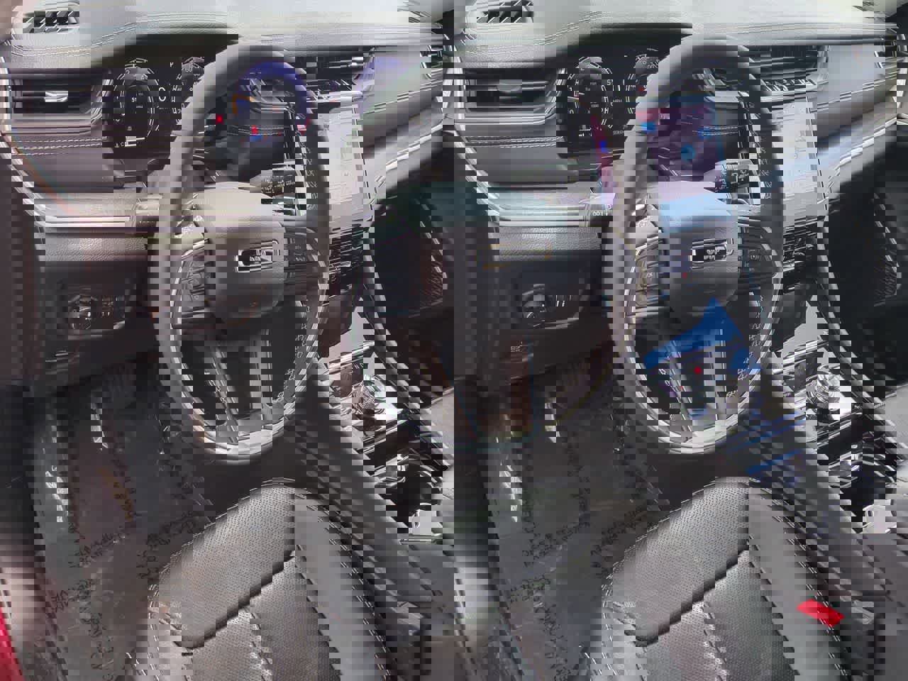 Certified 2023 Jeep Grand Cherokee Limited w/ Luxury Tech Group II image 10