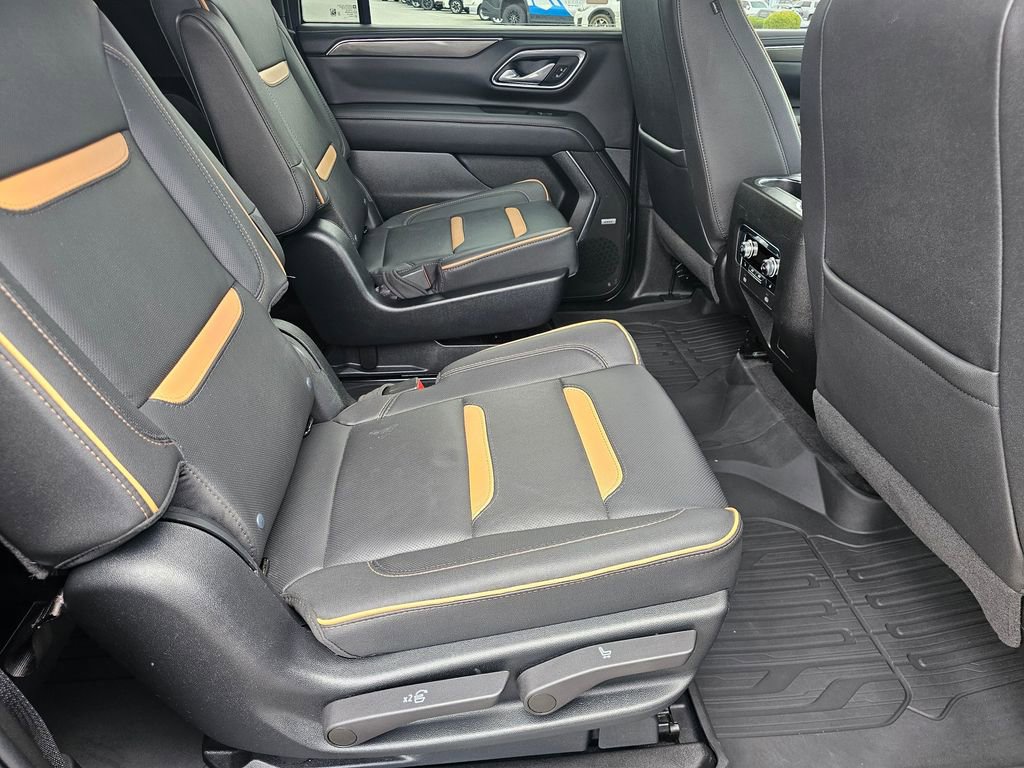 Certified 2023 GMC Yukon XL AT4 w/ AT4 Premium Plus Package AWD/4WD image 13