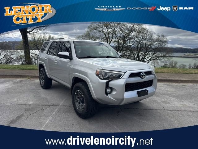 Used 2019 Toyota 4Runner SR5 video 1
