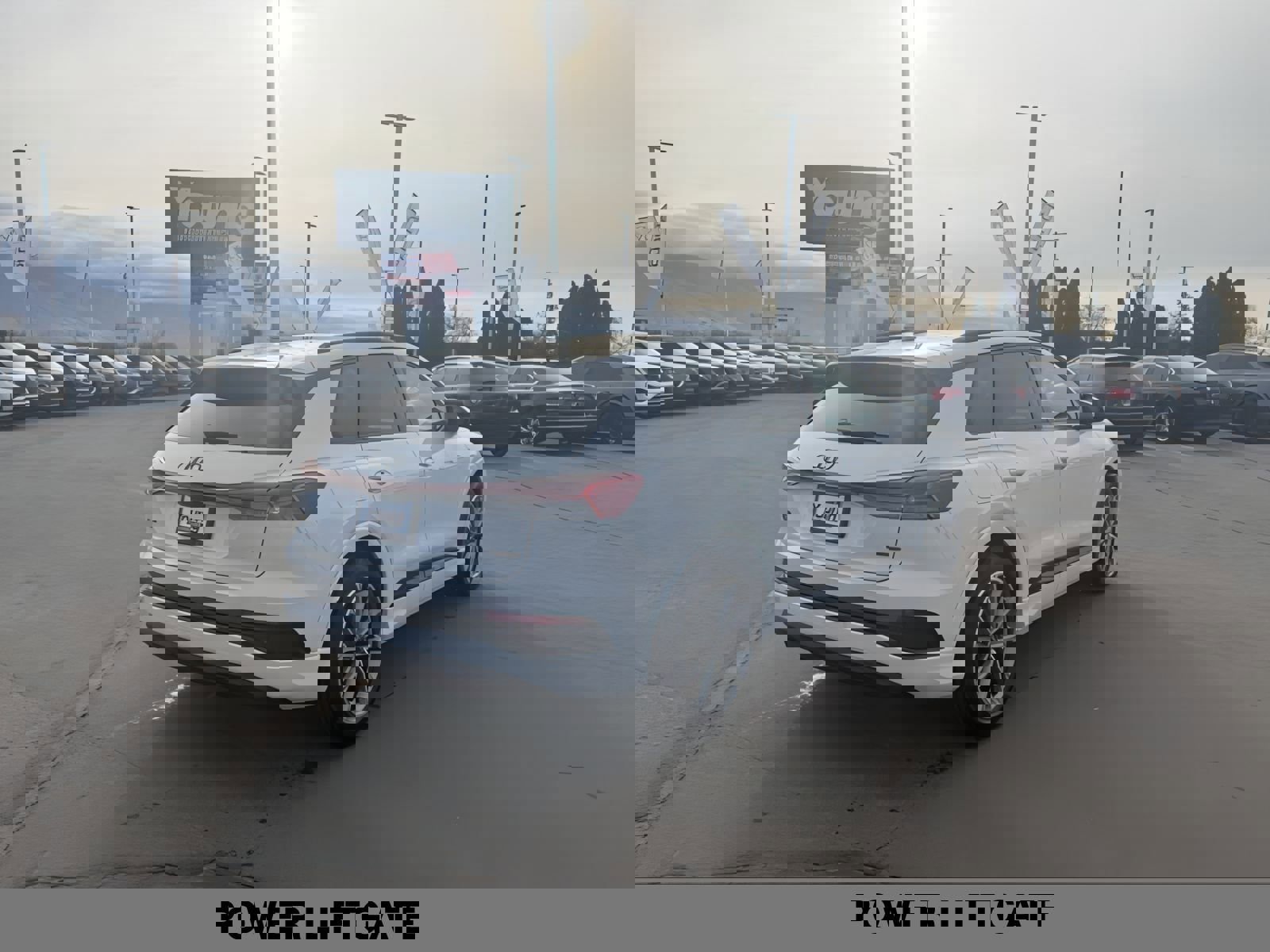 New 2026 Audi Q4 e-tron Premium image 7