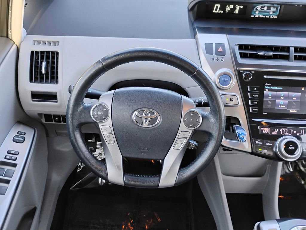 Used 2017 Toyota Prius V Four image 16