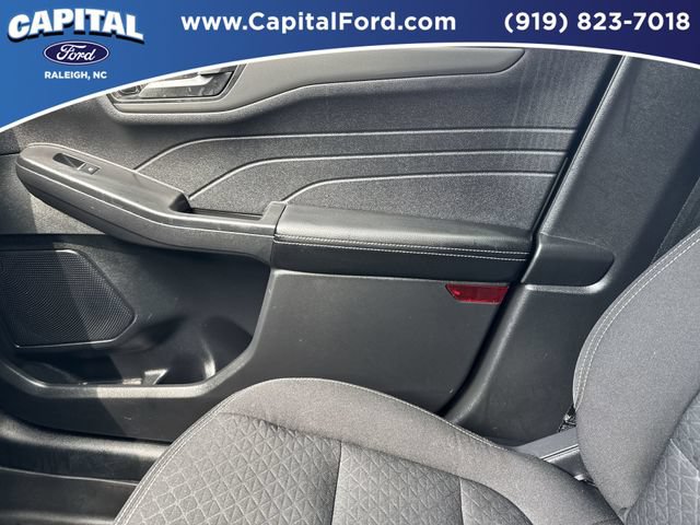Certified 2025 Ford Escape Active w/ Cold Weather Package AWD/4WD image 28