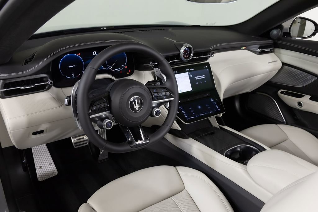 New 2026 Maserati GranCabrio Modena image 4
