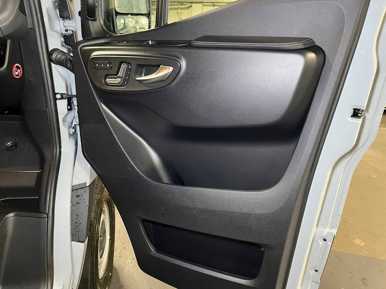 New 2026 Mercedes-Benz Sprinter 2500 image 10