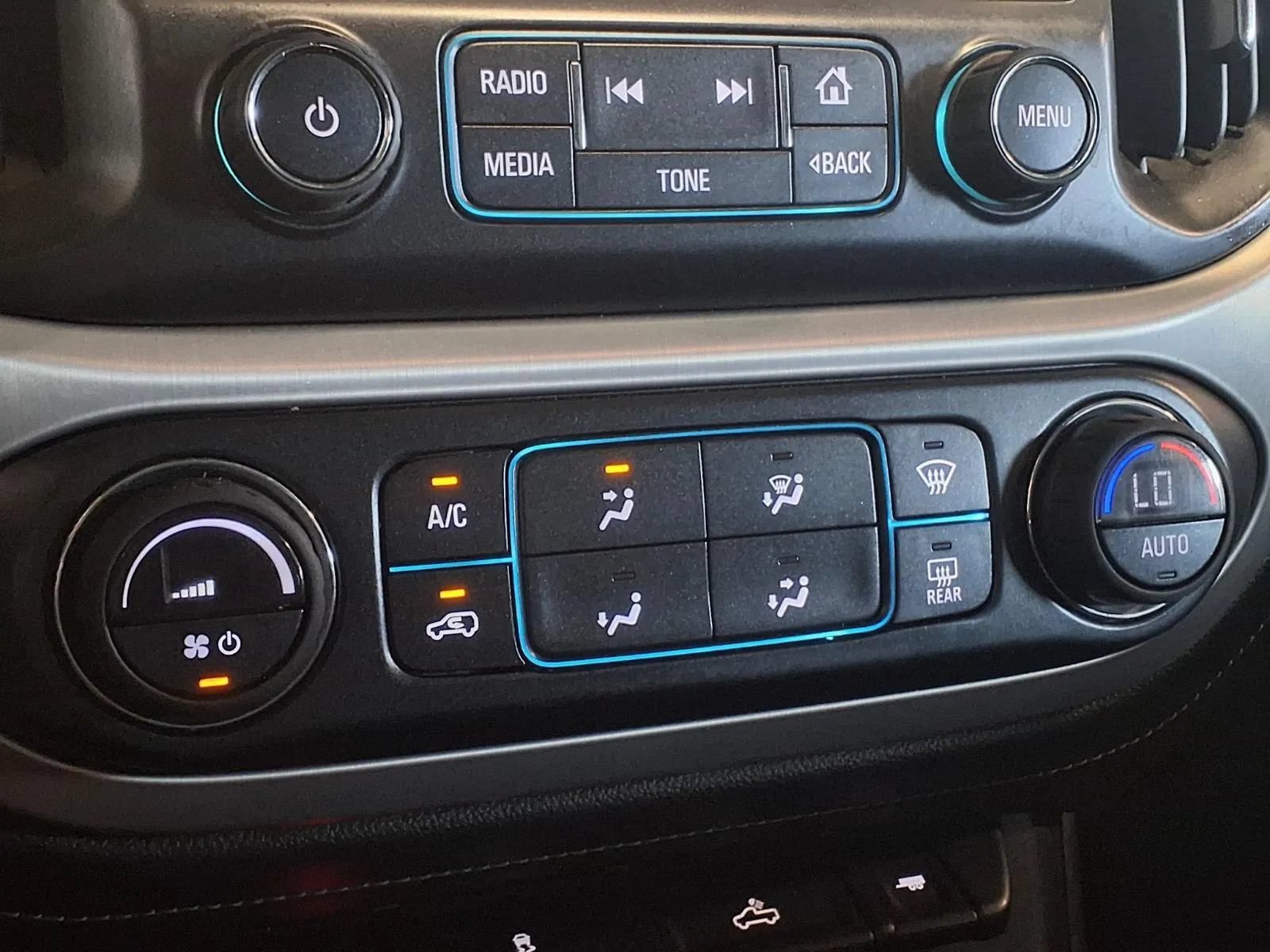 Used 2017 GMC Canyon SLT w/ Trailering Package AWD/4WD image 17