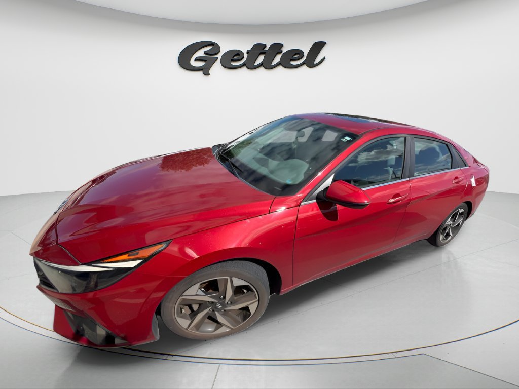 Used 2021 Hyundai Elantra SEL w/ Convenience + Premium Package FWD image 1