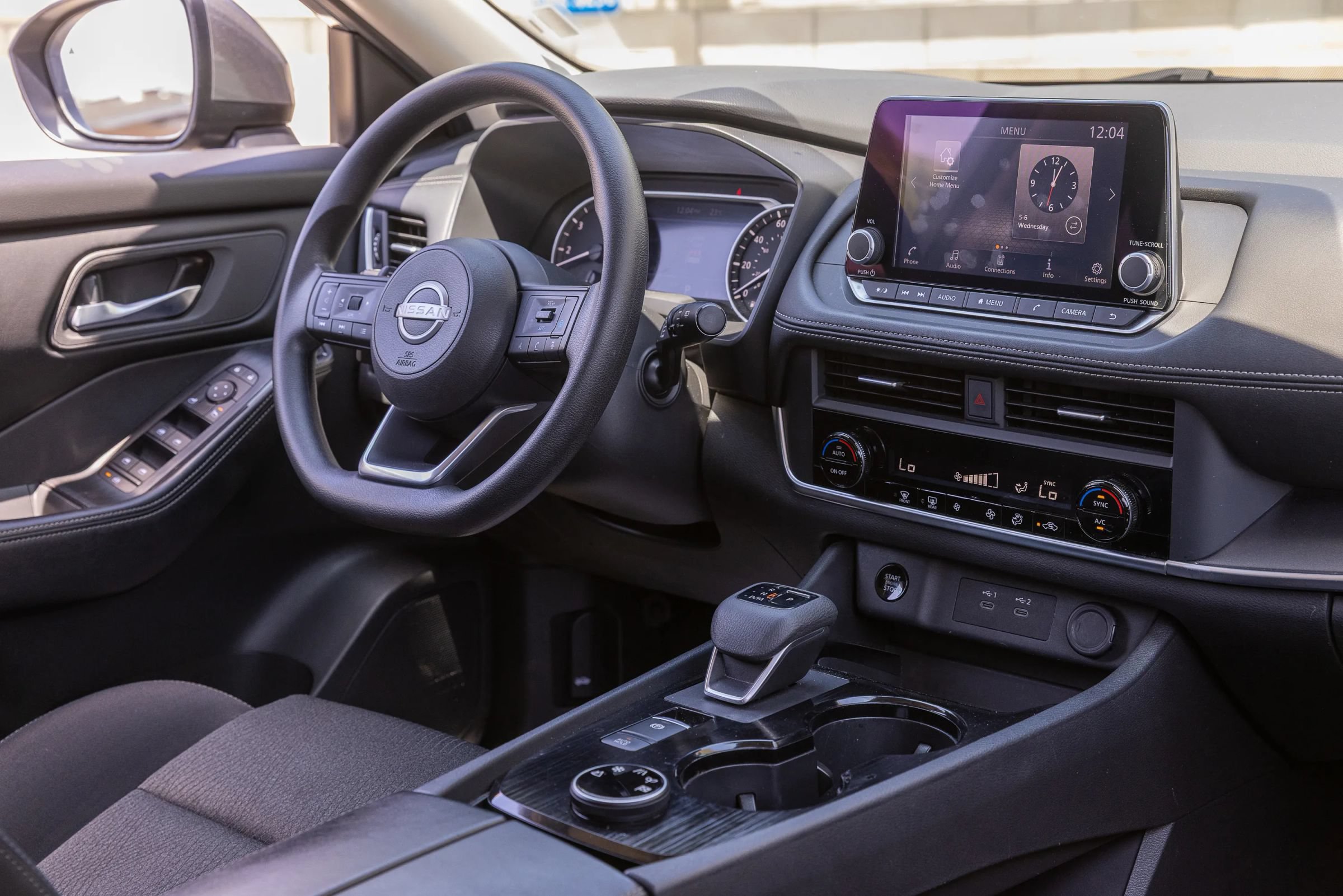 Used 2024 Nissan Rogue SV AWD/4WD image 34