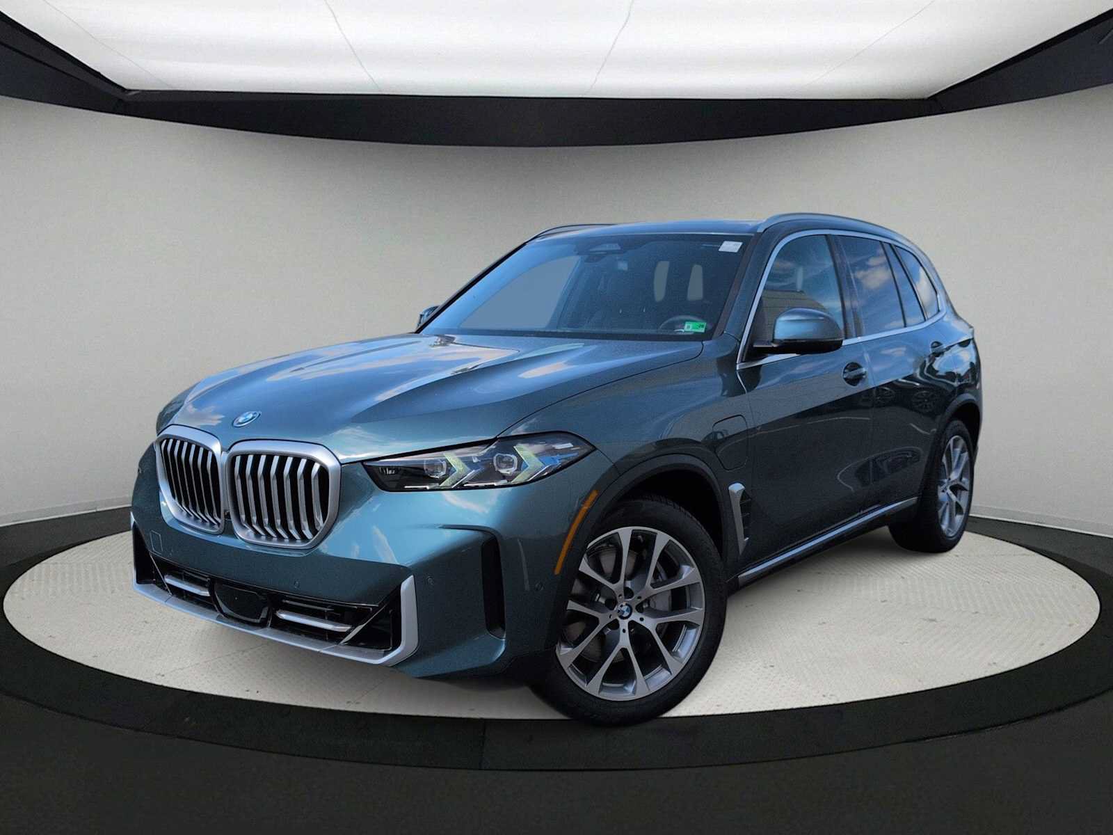 Used 2026 BMW X5 xDrive50e w/ Premium Package