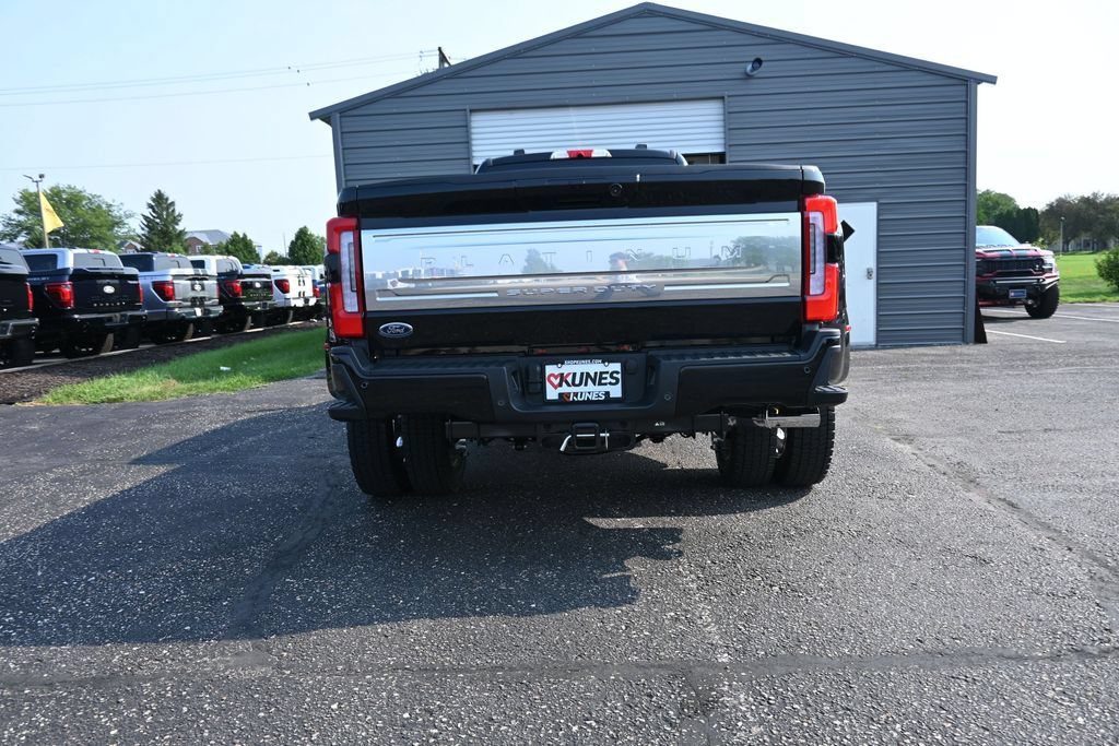 New 2026 Ford F450 Platinum w/ Platinum Plus Package AWD/4WD image 32