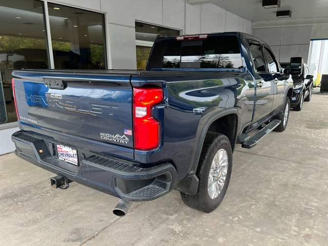 Used 2022 Chevrolet Silverado 2500 High Country w/ Technology Package image 7