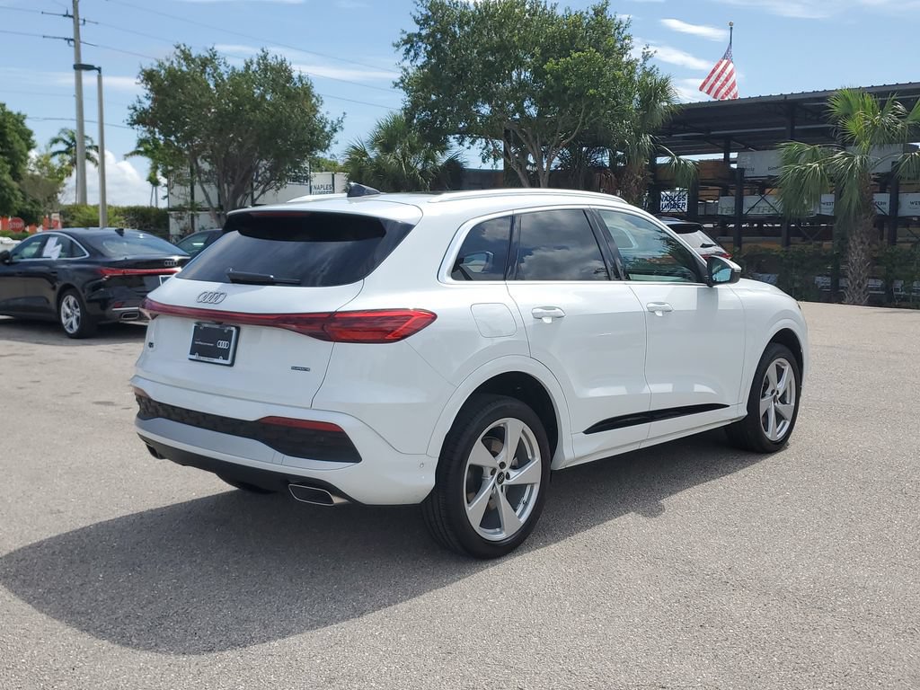 Certified 2025 Audi Q5 Premium w/ Premium Plus AWD/4WD image 5