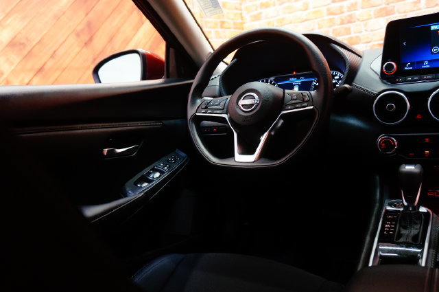 Certified 2024 Nissan Sentra SV FWD image 14