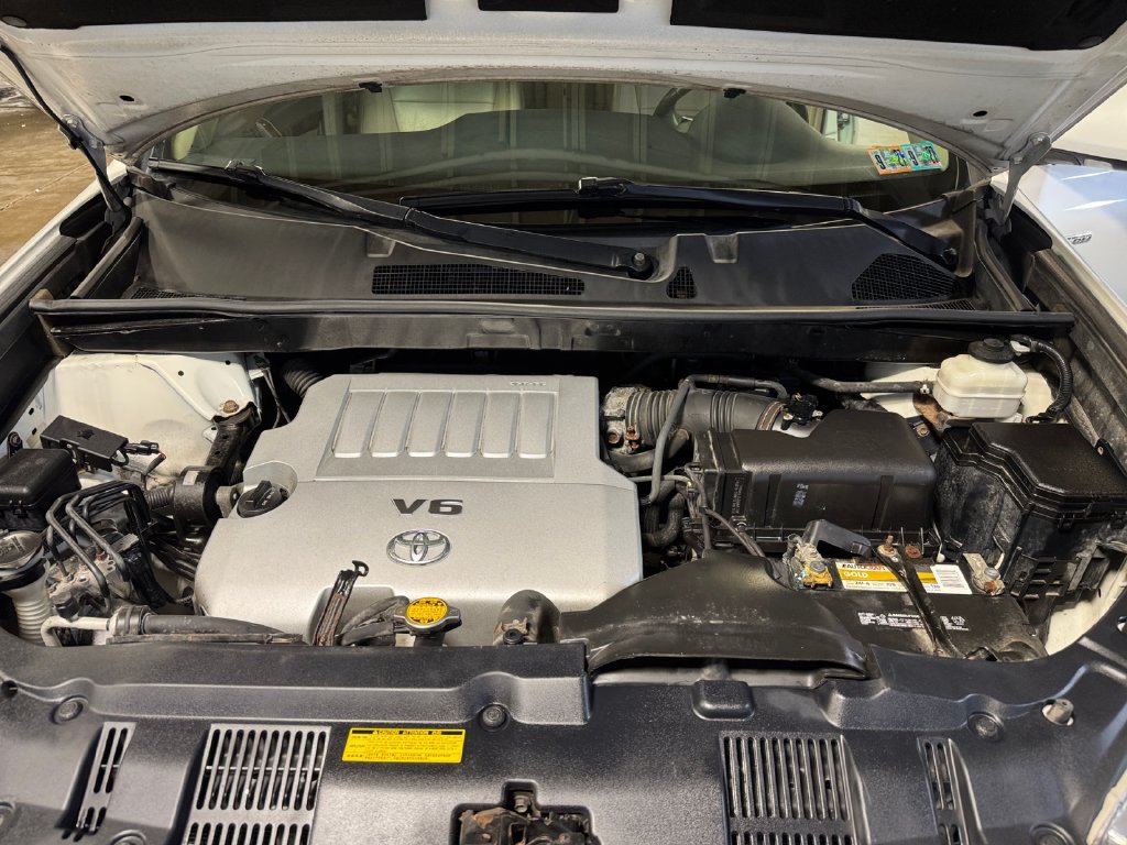Used 2013 Toyota Highlander Limited AWD/4WD image 27