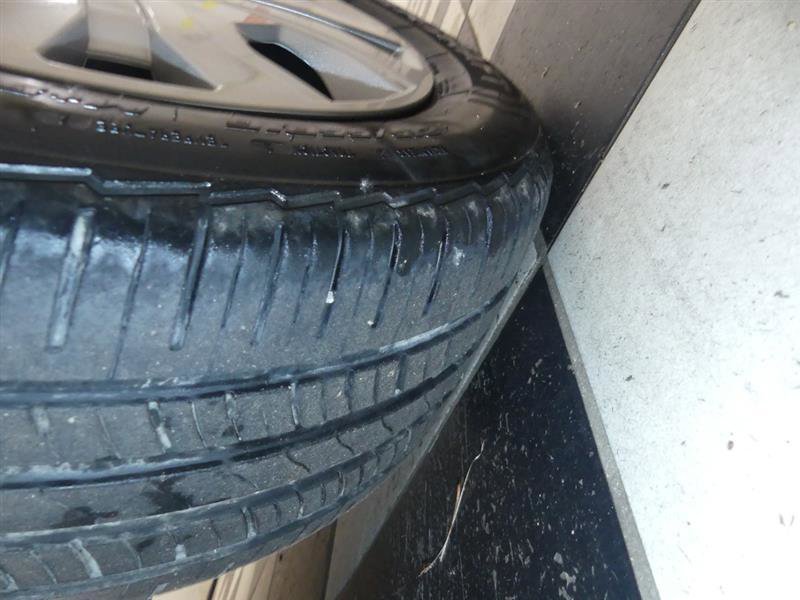 Used 2023 Ford Transit Connect XLT image 30