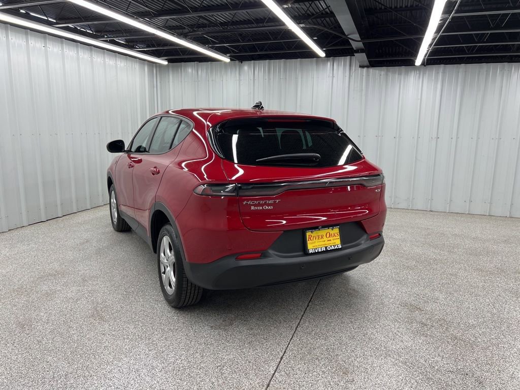 Used 2024 Dodge Hornet GT image 4