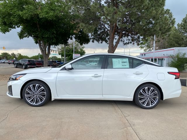 New 2026 Nissan Altima 2.5 SV FWD image 2