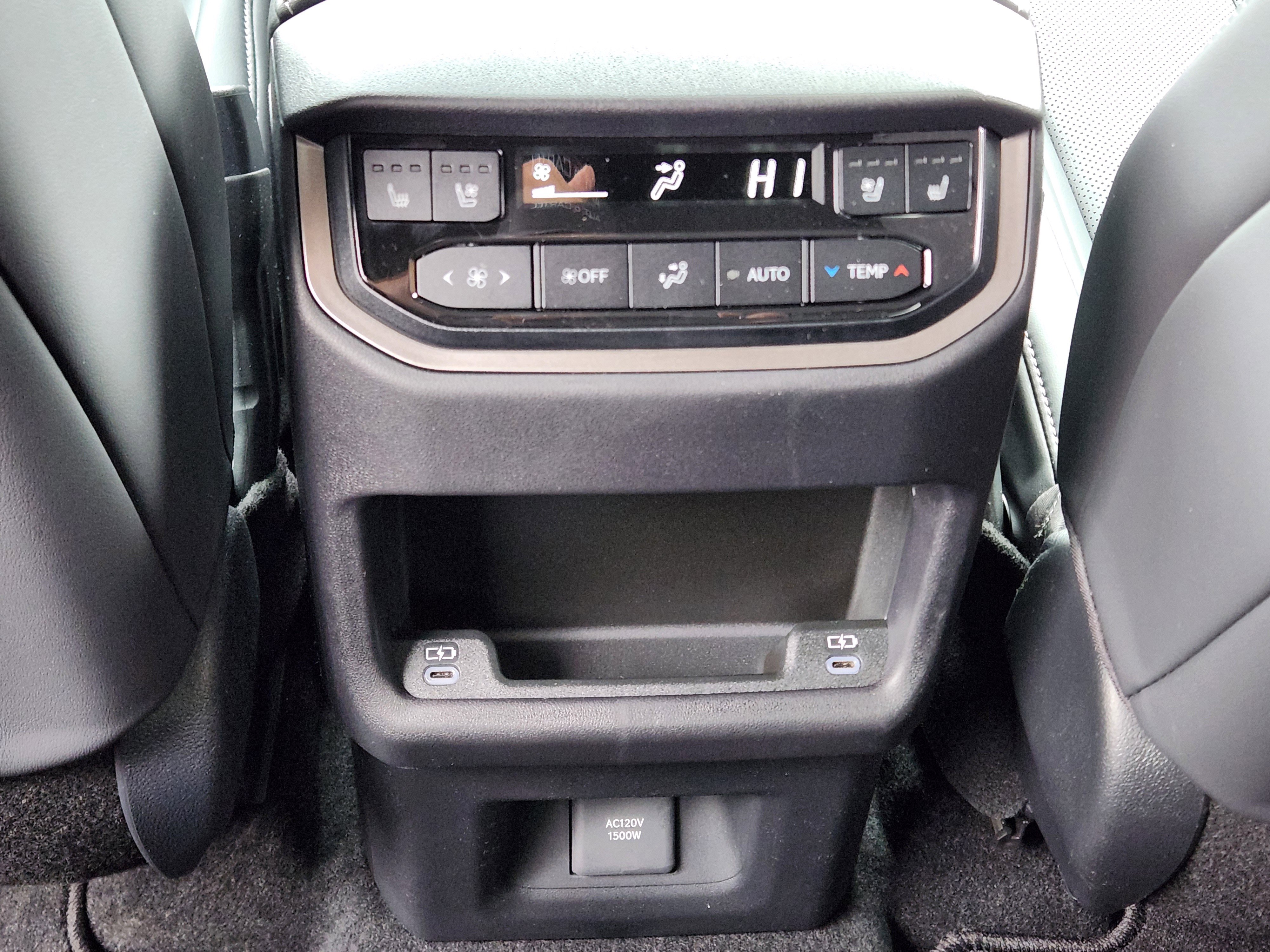 New 2026 Lexus TX 500h AWD image 33