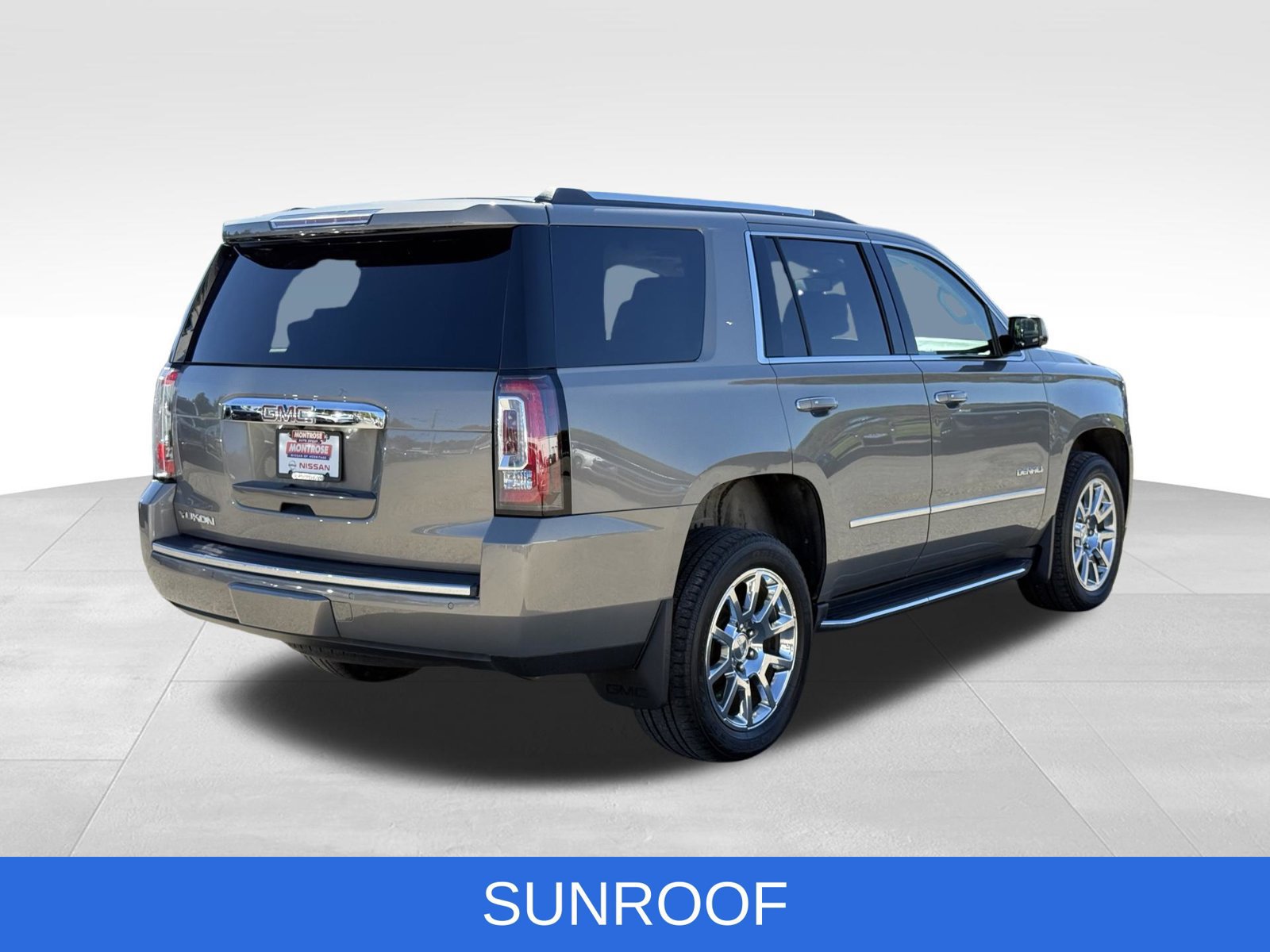 Used 2019 GMC Yukon Denali w/ Open Road Package AWD/4WD image 12