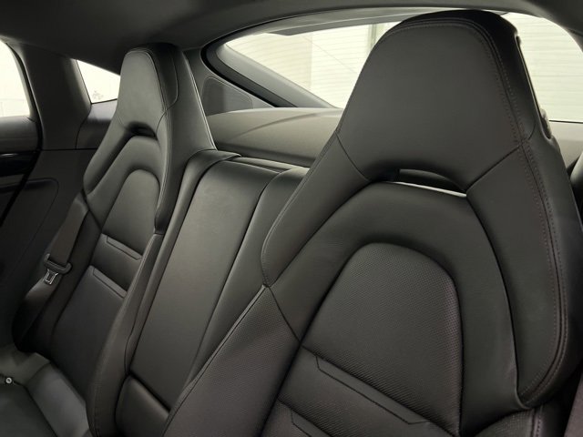 Used 2019 Porsche Panamera image 41