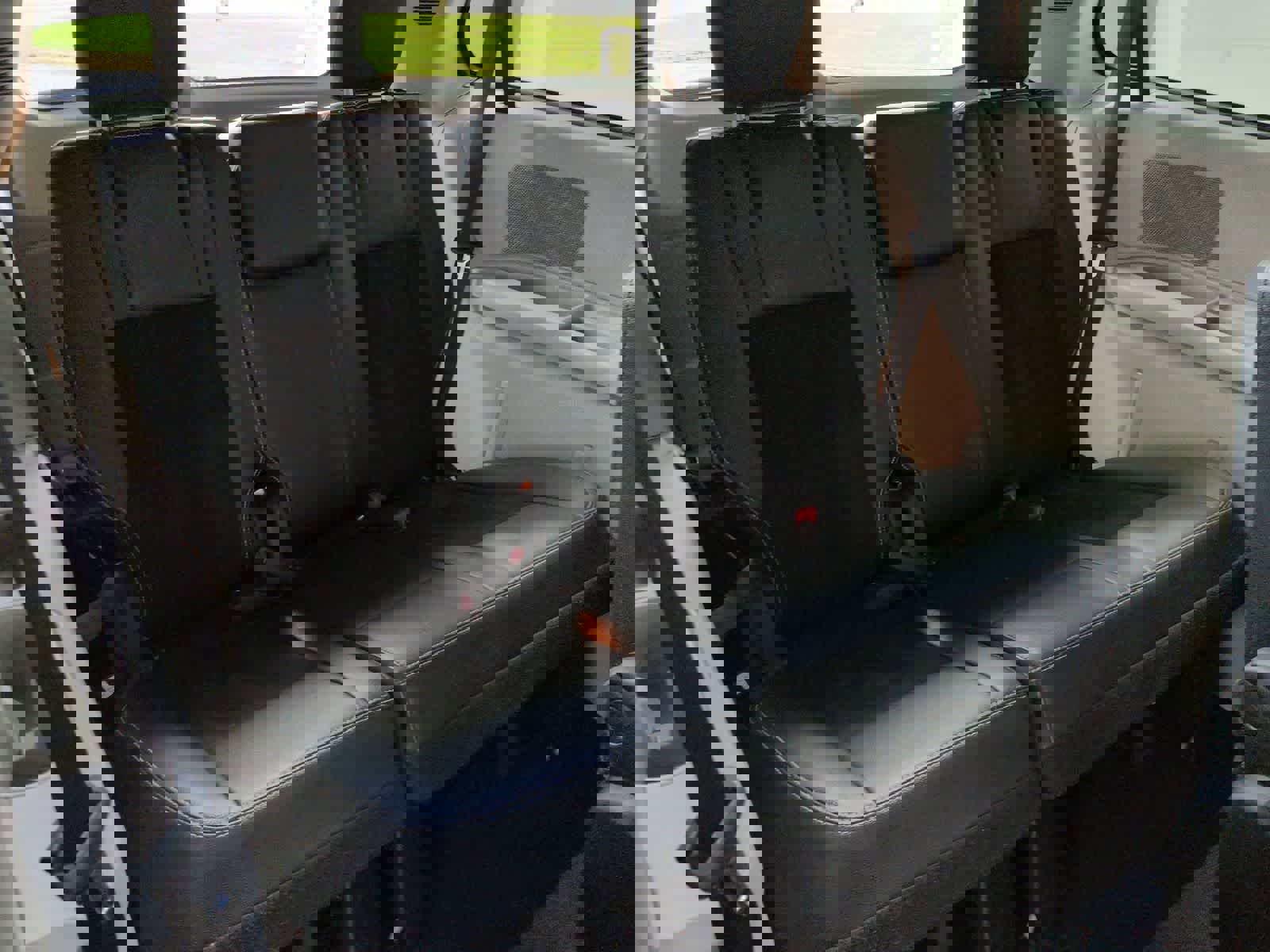 Used 2019 Dodge Grand Caravan SXT w/ Driver Convenience Group image 36