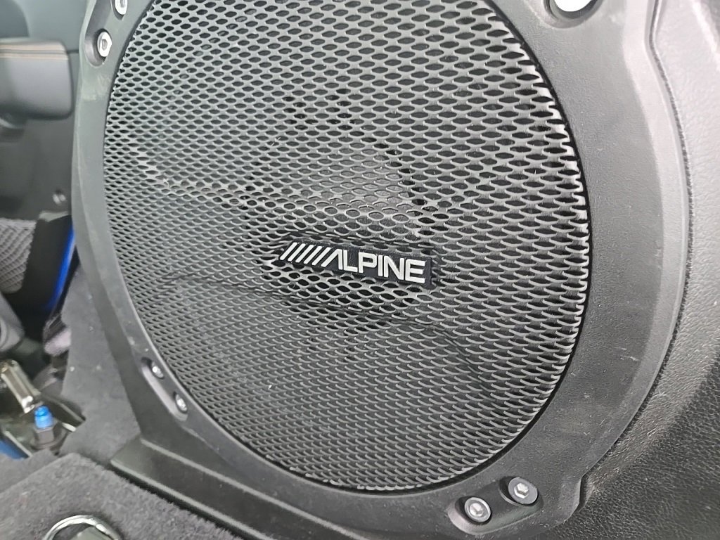 Used 2024 Jeep Wrangler Sahara w/ Technology Group image 95