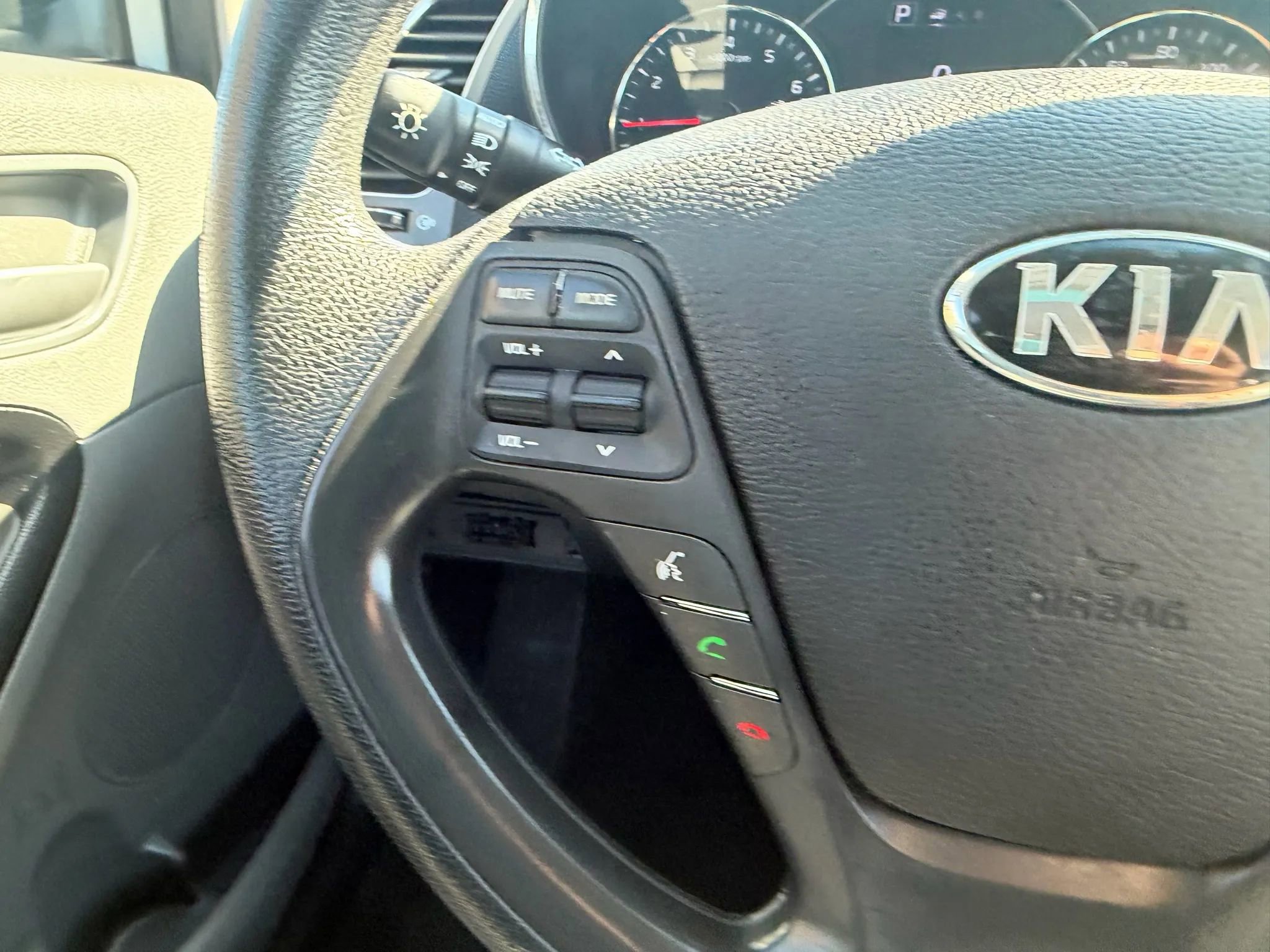 Used 2017 Kia Forte LX w/ LX Popular Package image 16